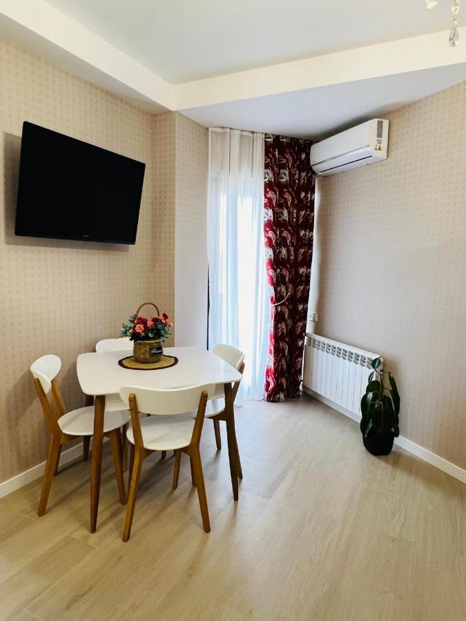 Ferienwohnung Aura Kutaissi Exterior foto