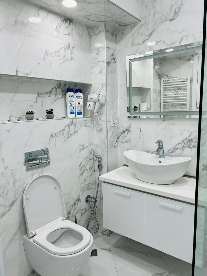 Ferienwohnung Aura Kutaissi Exterior foto